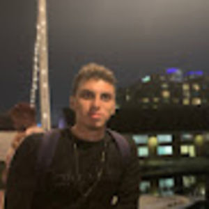 Meet your Posher, Deniz